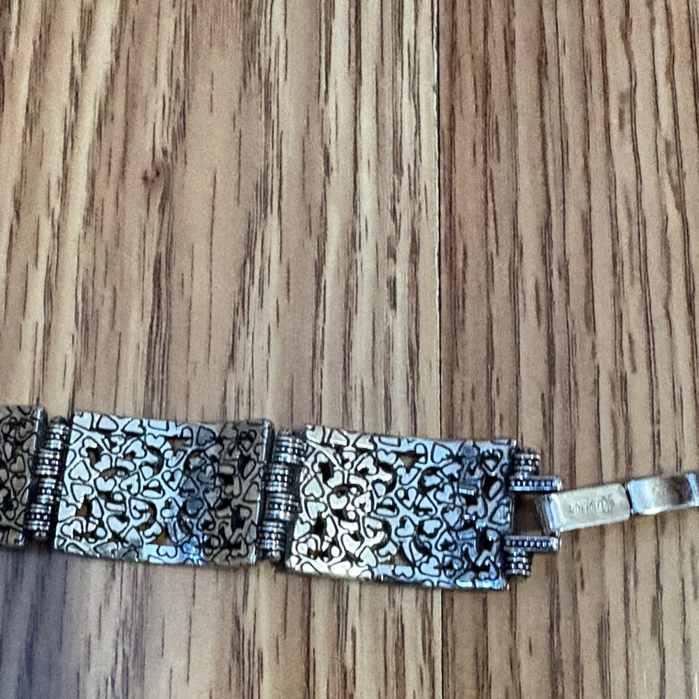 BRIGHTON HEART SCROLLED SILVER-TONE 7" BRACELET - Picture 6 of 12